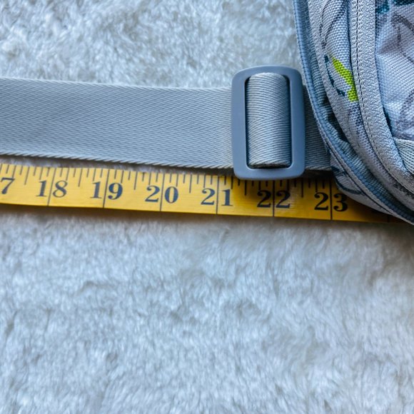 Eddie Bauer Tech Travel Crossbody Bag Unisex - Picture 13 of 16